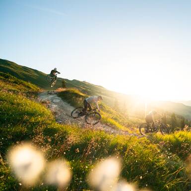 Mountainbiken im Sommer in Saalbach Hinterglemm | © Moritz Ablinger