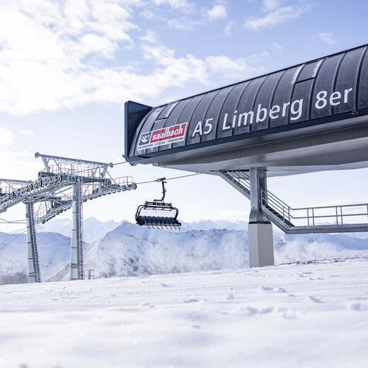 The Limberg 8-seater - a modern 8-seater chairlift...