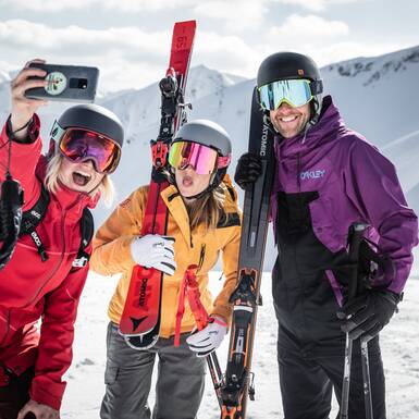 Skifahren in Saalbach | © Mirja Geh