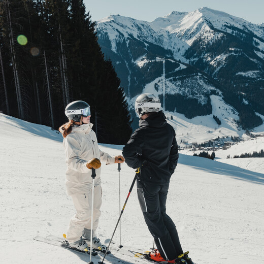 Sonnenskilauf in Saalbach Hinterglemm | © Markus Landauer Sonnenskilauf in Saalbach Hinterglemm | © Markus Landauer